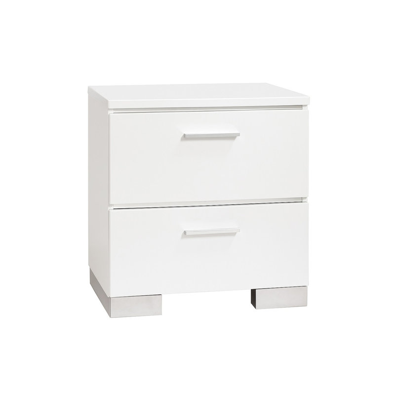 Table de chevet blanche avec chargeur USB et pieds chromés