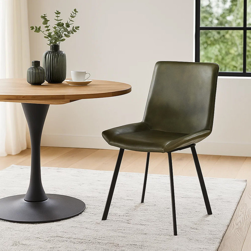 Ensemble de 2 chaises de salle à manger Isha avec cuir de chèvre riche et fer noir, Vert