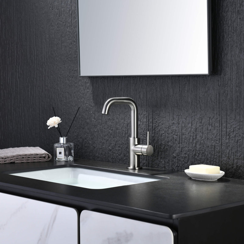 Robinet pour salle de bain à poignée simple Macon, Nickel brossé