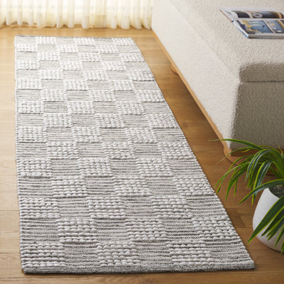 Tapis vert / ivoire Pearla 979