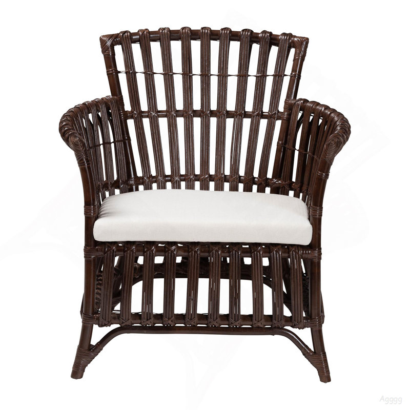 Fauteuil bohémien en rotin brun très foncé