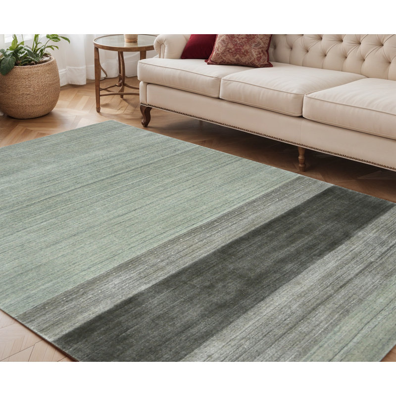 Tapis rayé en laine tissé à la main gris et vert clair 5 pi x 8 pi