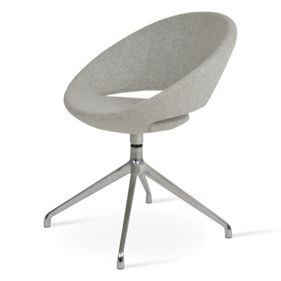 Chaise d'appoint pivotante Crescent Spider