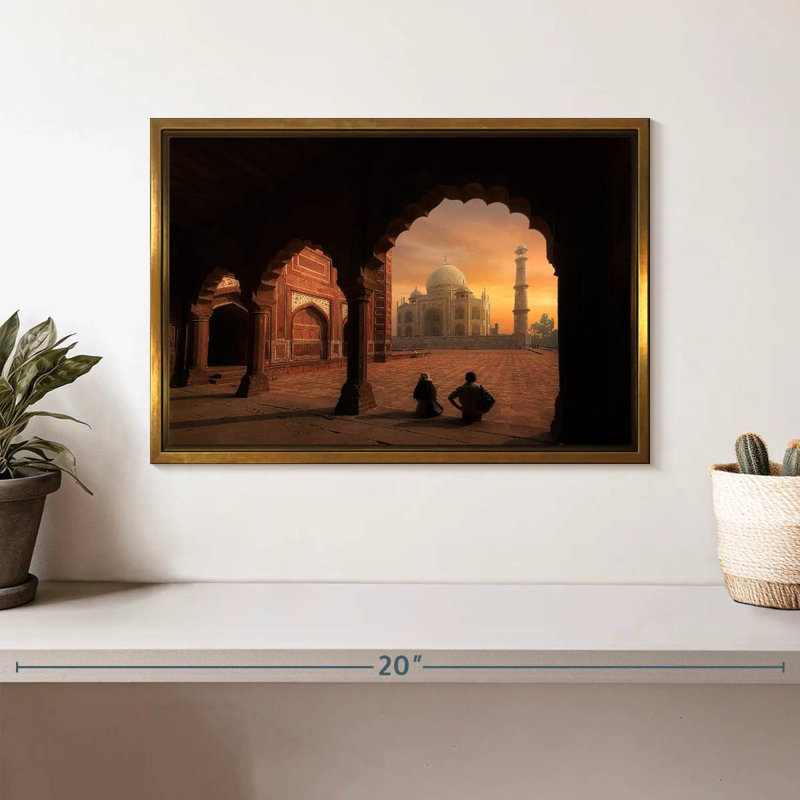 Vue du coucher de soleil du Taj Mahal, Cadre flottant doré, 13 po x 9 po