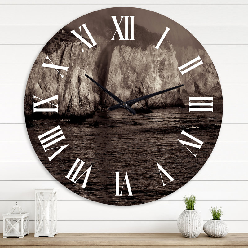 Gold Cliff In The Fog - horloge murale moderne, Surdimensionné