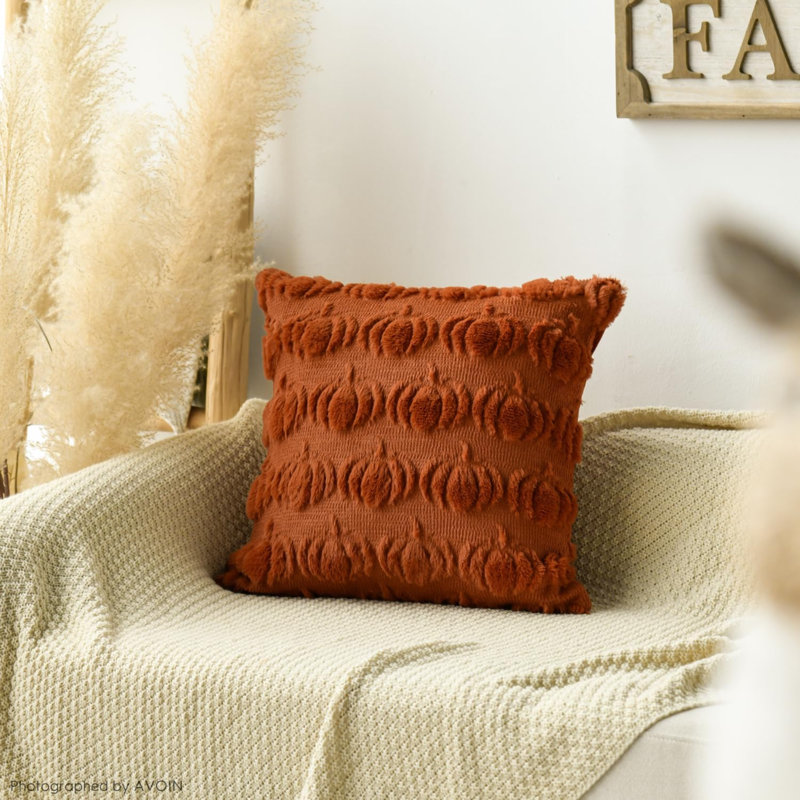 Housses de coussin décoratives automnales jaune caramel et beige, 45 x 45 cm, douces et moelleuses, en fausse fourrure jacquard, pour canapé ou fauteuil (lot de 4).