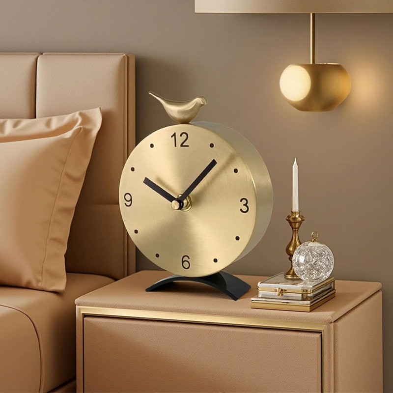 Horloge créative en laiton - Horloge de bureau silencieuse, horloge décorative élégante pour la maison et le bureau, horloge de table en laiton rétro, idée de cadeau pour la pendaison de crémaillère et l'anniversaire
