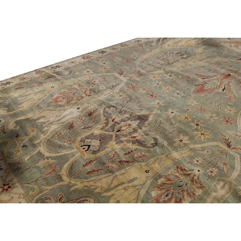 Tapis vert et ivoire noué à la main de haute qualité