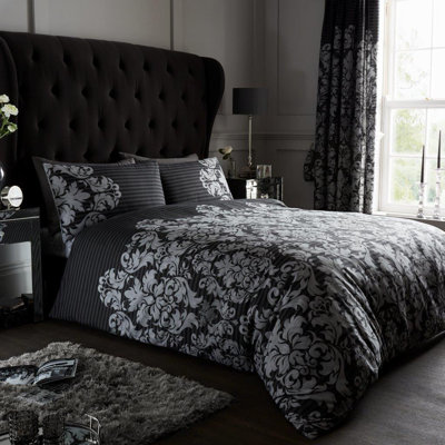 GC Printed Cotton Blend Damask Duvet Cover Set with Pillowcases
