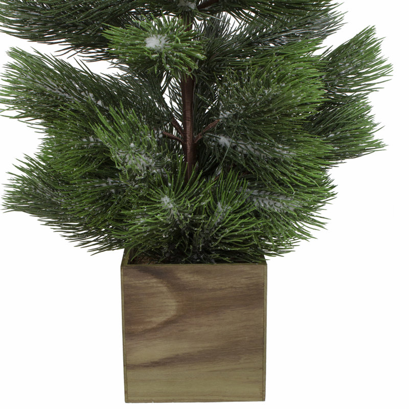 Faux pin 36 po en pot