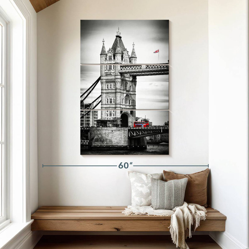 Masam London - Tower Bridge Red Bus