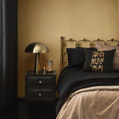 Gold Crocodile Textured Wallpaper, Non-Woven, Pre-Adhesive, Elegant Luxury Design
