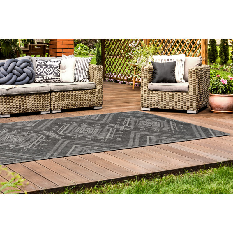 Moroccan Hand Woven Area Rug, Rectangle 160 x 220cm