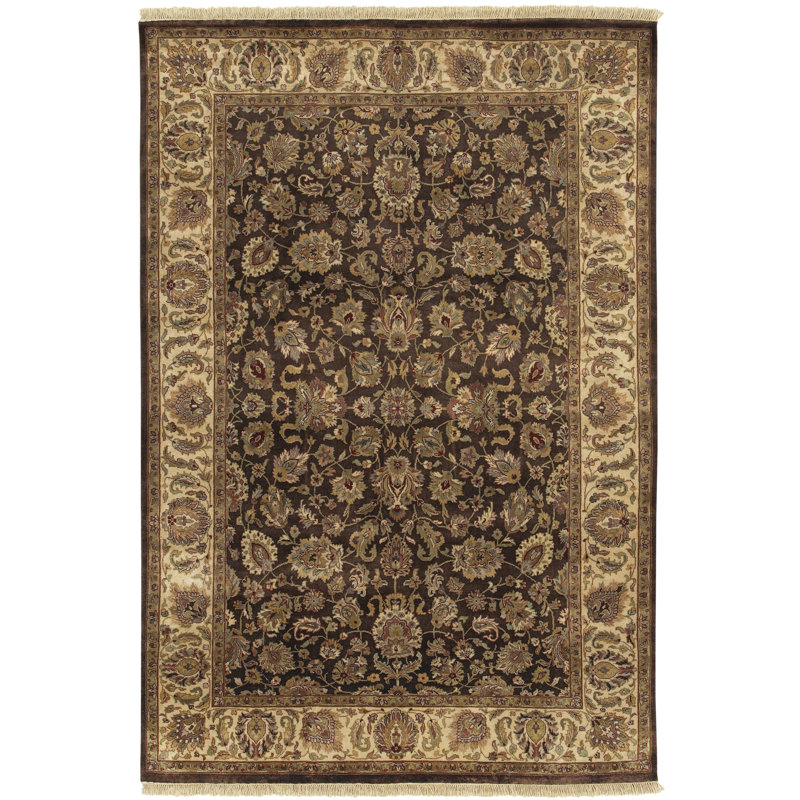 Heirloom Wool Oriental Area Rug, Rectangle 5'6" x 8'6"