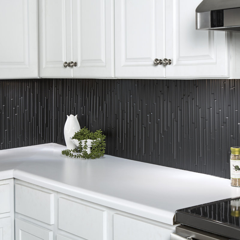 FASÄDE Skyline Decorative Vinyl 18In X 24In Backsplash Panel (5 Pack), Matte Black