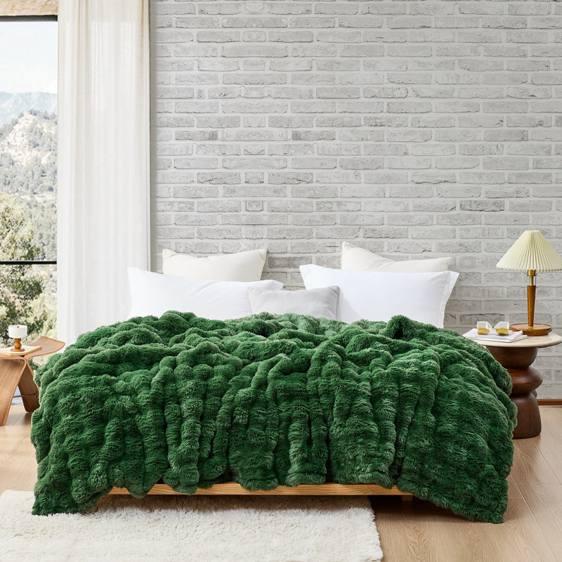 Snowball Chunky Bunny - Coma Inducer Blanket, Greener Pastures, Queen