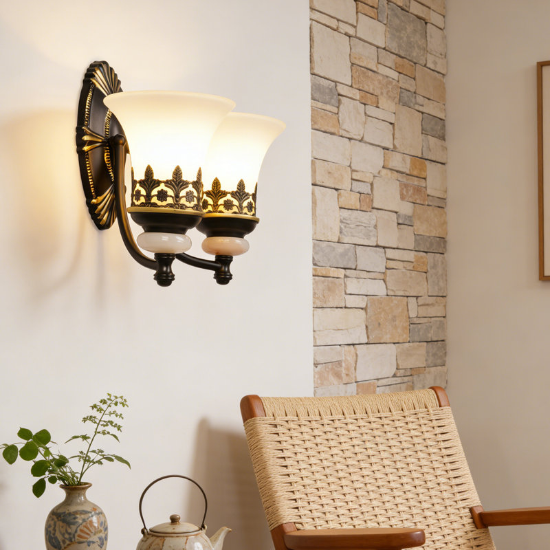 Applique murale rétro 2 lumières, abat-jour évasé en verre beige