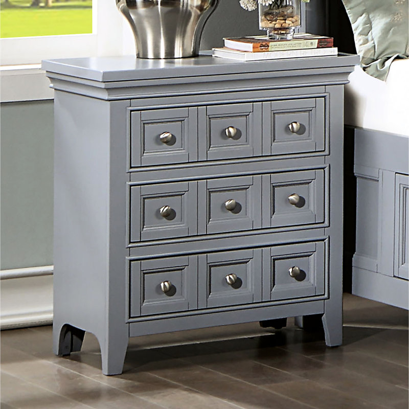 Table de chevet transitionnelle en bois massif gris avec 3 tiroirs d'extension 3 chambres dans un style intemporel