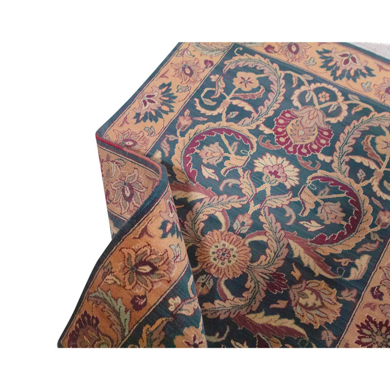 Hand Knotted Oriental Area Rug