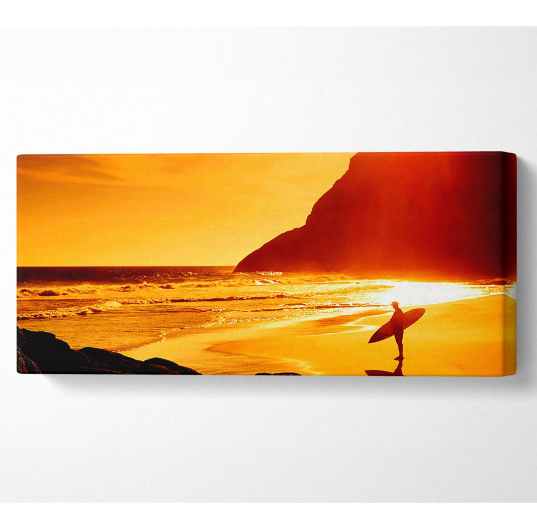 Surfer in der Morgendämmerung Orange - Panorama-Kunstdrucke auf Leinwand