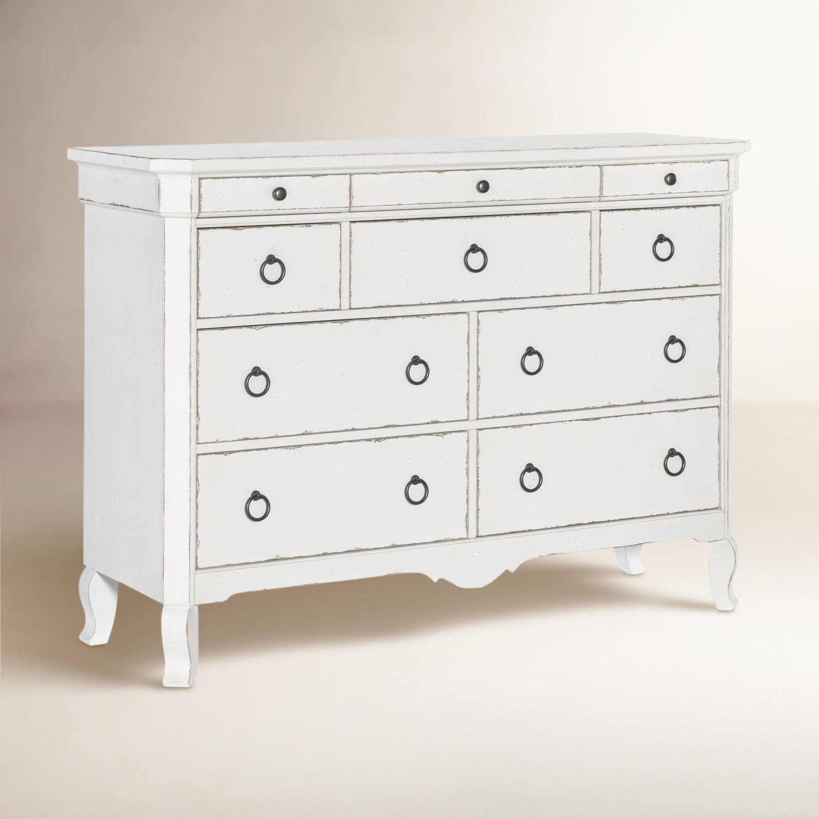 Country Living 10-Drawer Dresser