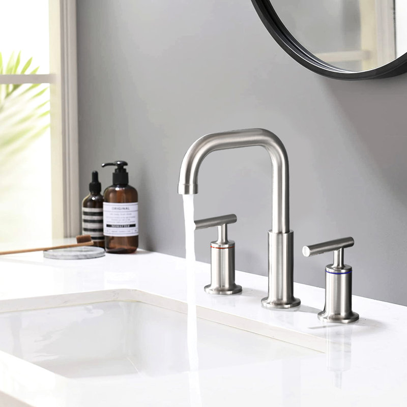 Robinet de salle de bain en nickel brossé - 8 po Larges poignées doubles, valves à disque en céramique, débit d'eau douce, connexion facile 1,5 gallon par minute, laiton, installation