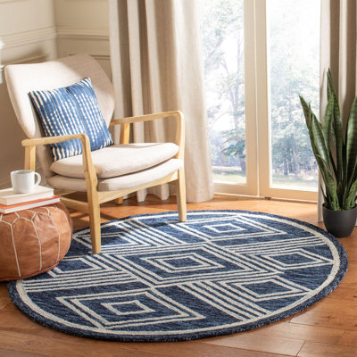 Vedika Hand Tufted Wool Southwestern Rug