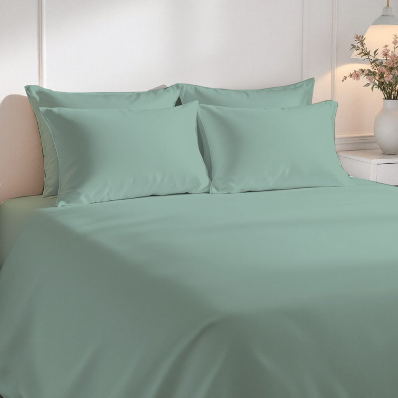 Luxurious Premium Microfiber Sheet Set, California King Sheet Set with  4 Pillowcases, Light Teal