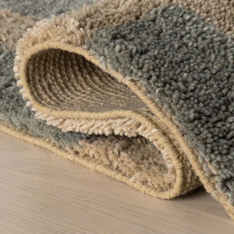 Orlina Bordered Rug, Rectangle 5' x 8'