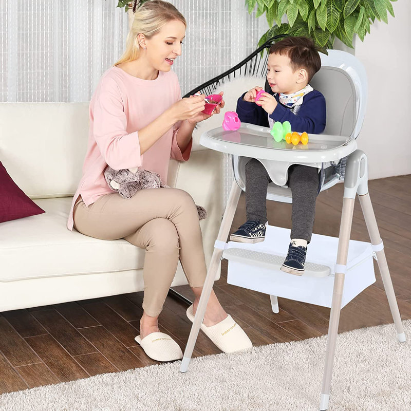 Slavkov High Chair