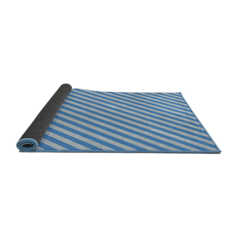 Tapis bleu ciel Statham, Rond 6 pi