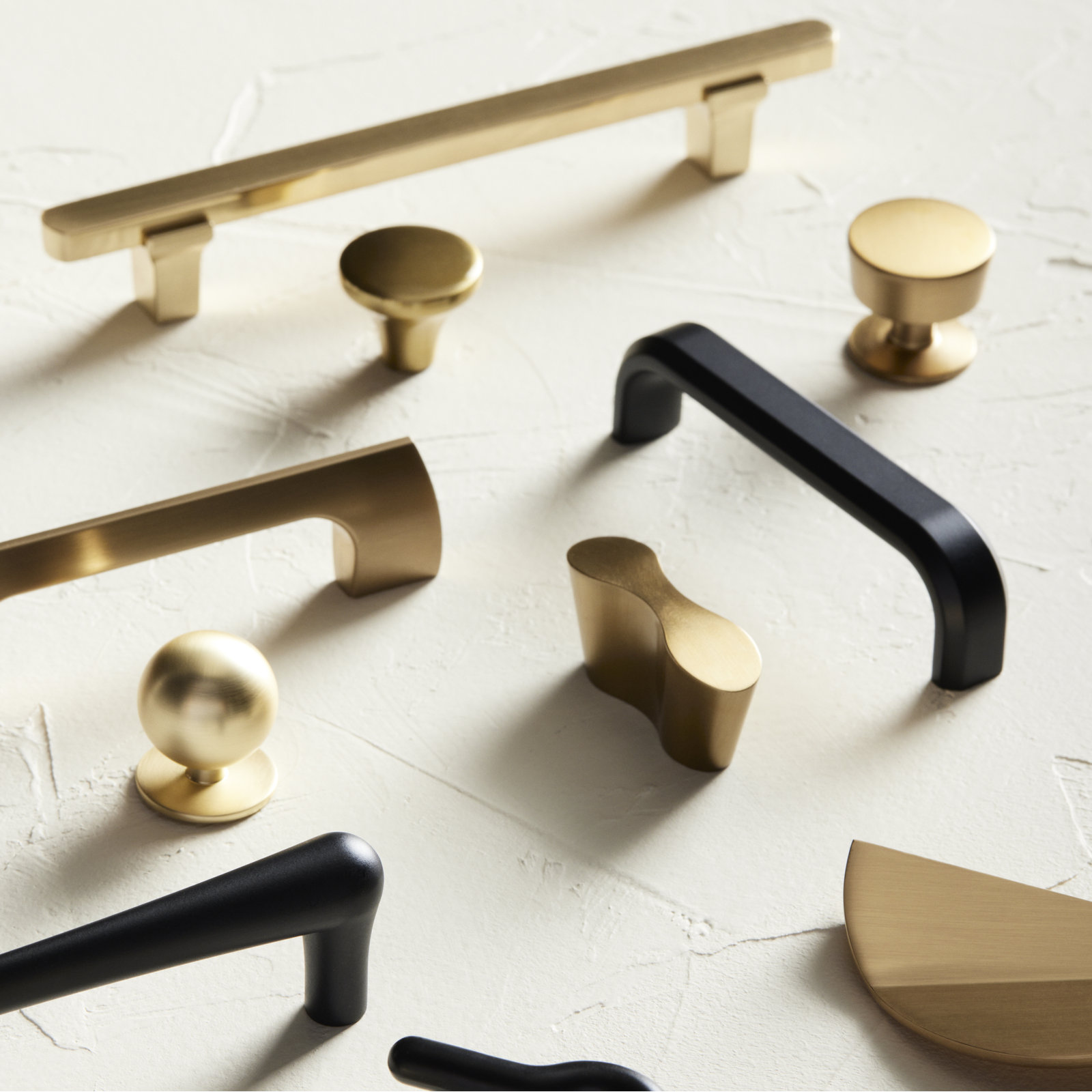 Giana 5" Solid Flat Bar Cabinet Pull, Champagne Gold