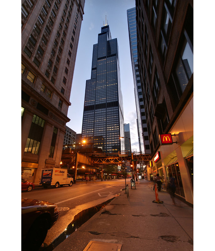 Tour Willis (Sears) la nuit, H 48 po x l 33 po
