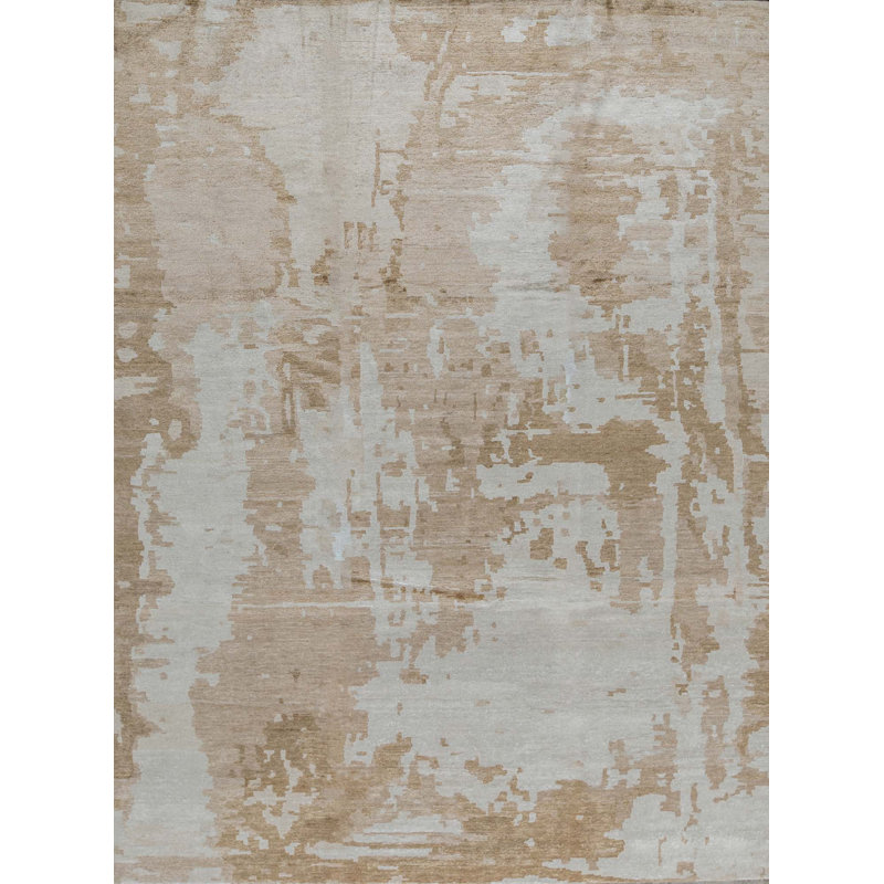 Area Rug in White/Rust