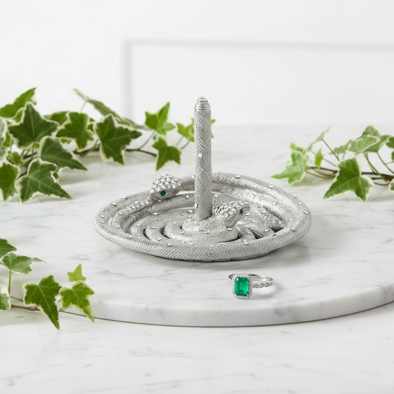 Serpentina Ring Holder