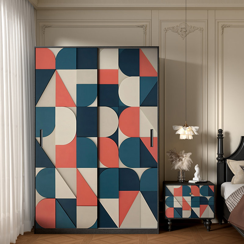 Armoire française en bois massif de style crème