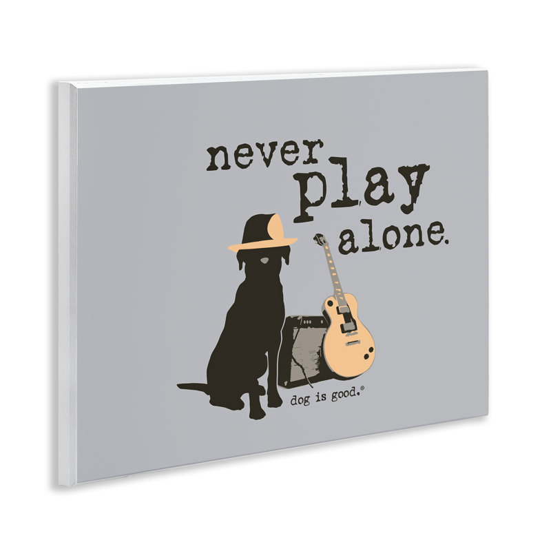  "Never Play Alone with Dog", art mural par Dog Is Good