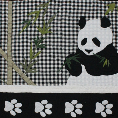 Panda Throw