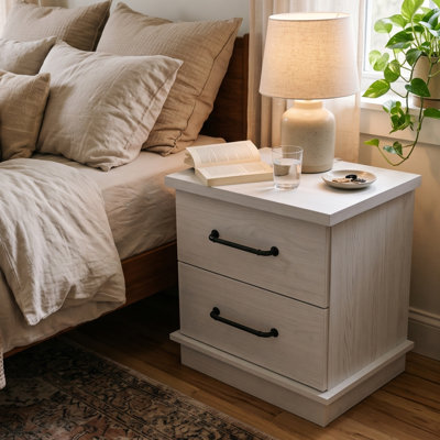 Armond 21.9'' W Nightstand