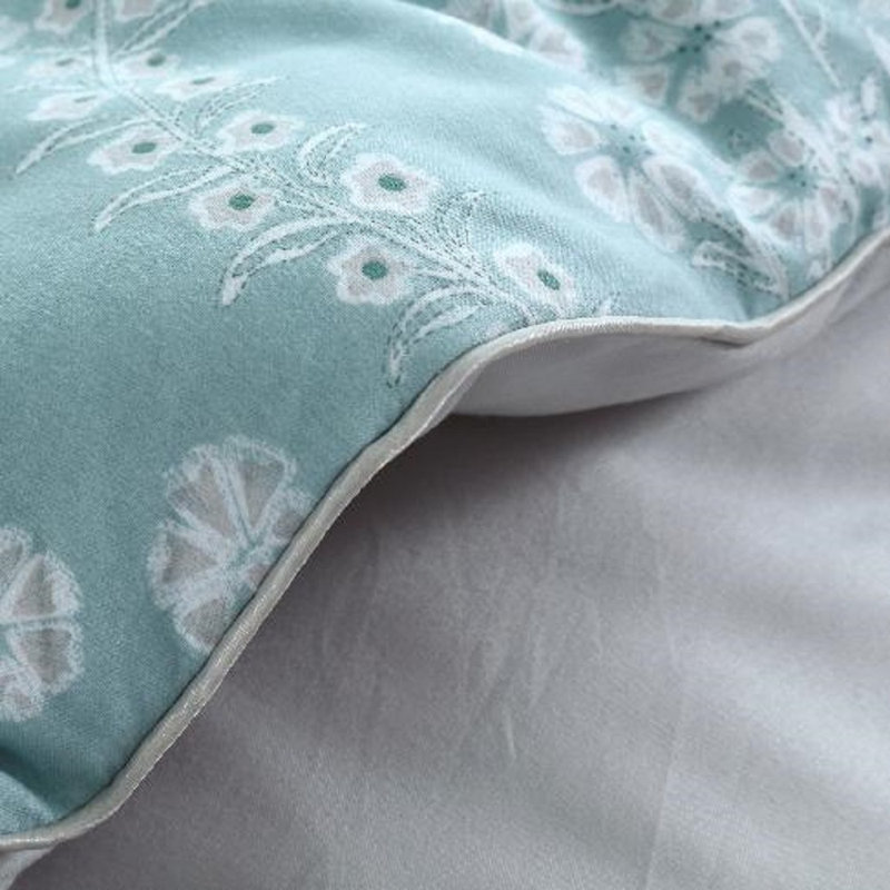 Shubozeman Cotton Blend Floral Comforter, King Comforter + 2 King Shams, Blue/White