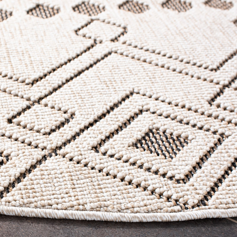 Global Southwestern Indoor/Outdoor Area Rug, Round 6'7"