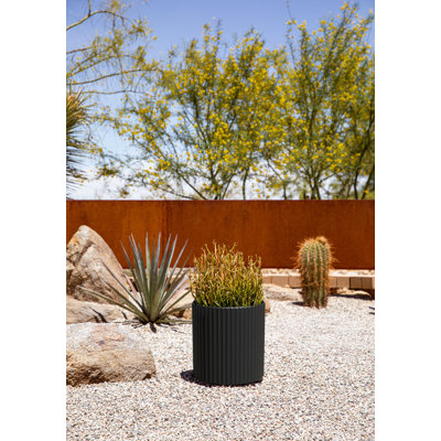 Demi Series Round Planter
