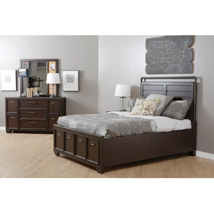 Clubhouse Standard Customizable Bedroom Set