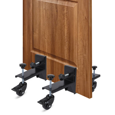 Ensemble d'installation de porte robuste avec chariot – 2 pièces, outil de levage réglable en acier, capacité de 136 kg, roues de frein rotatives à 360°, compatible avec les portes pré-montées, les portes pleines et les portes d'entrée de 0 à 7,6 cm d'épaisseur, noir