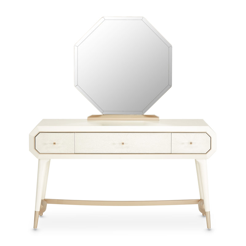 La Rachelle Makeup Vanity