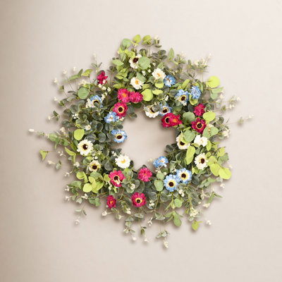 26" Handcrafted Eucalyptus Daisy No Holiday Wreath