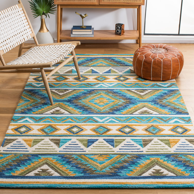 Bryenna Hand Tufted Wool Geometric Rug, Rectangle 5' x 8'