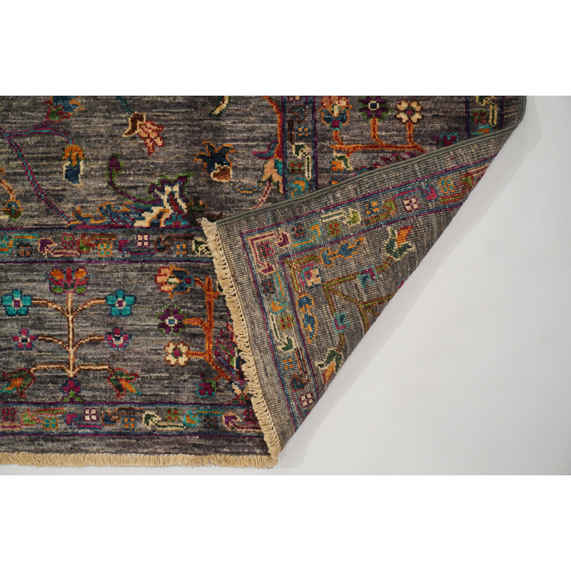 Hand Woven Oriental Area Rug