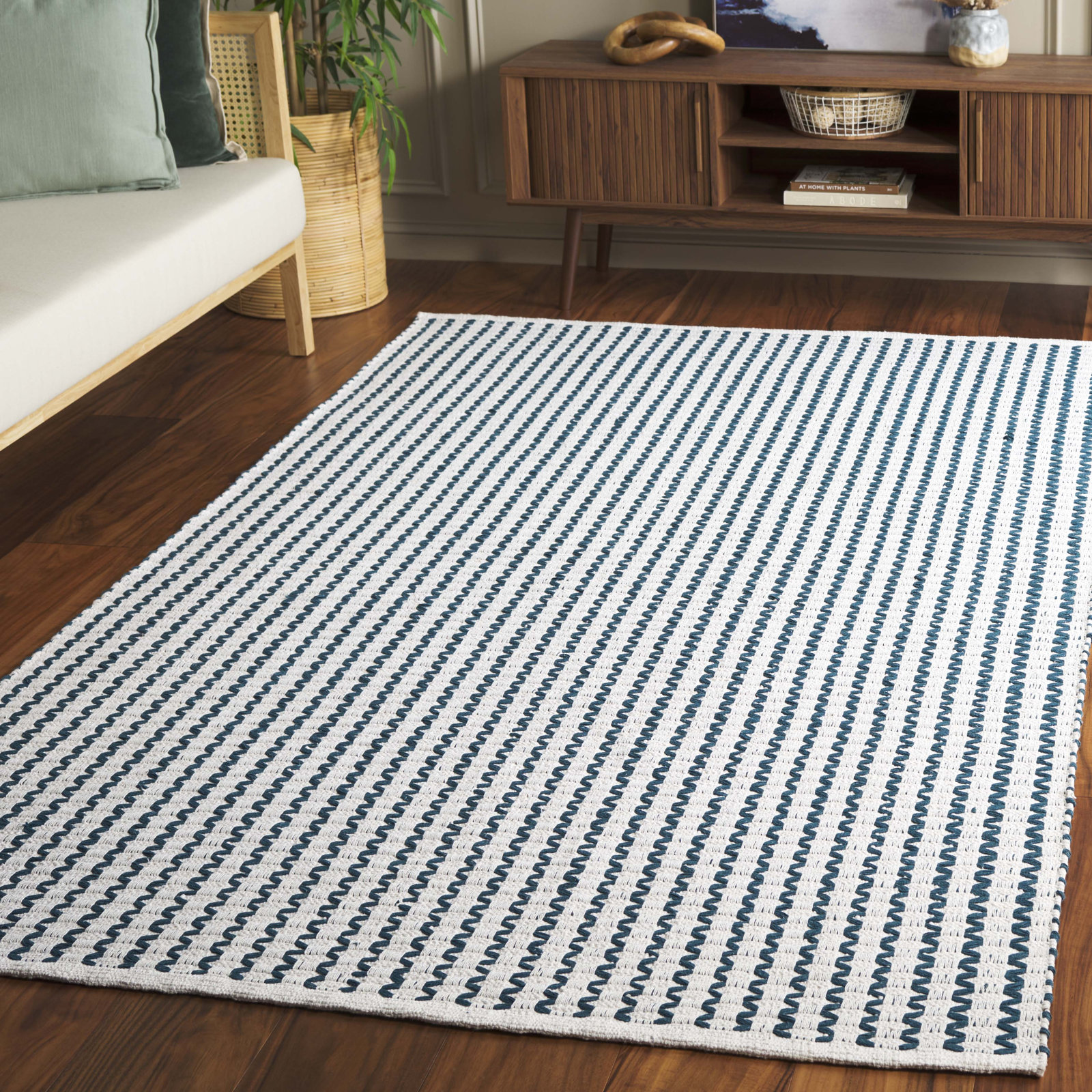 Hand-Woven Chevron Cotton Rug, Rectangle 5' x 8'