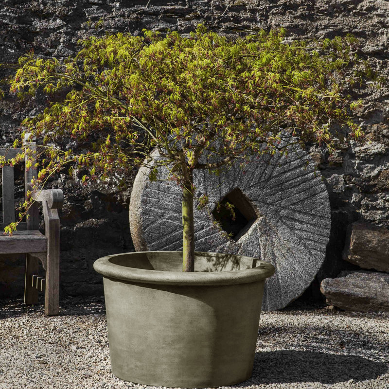 Palo Alto Handmade Planter, Verde, 29" H x 32" W x 32" D